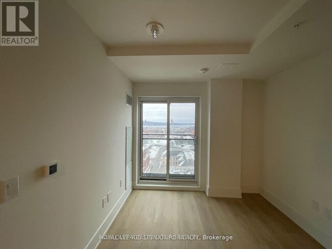 Photo - 206 King St W Unit 1306