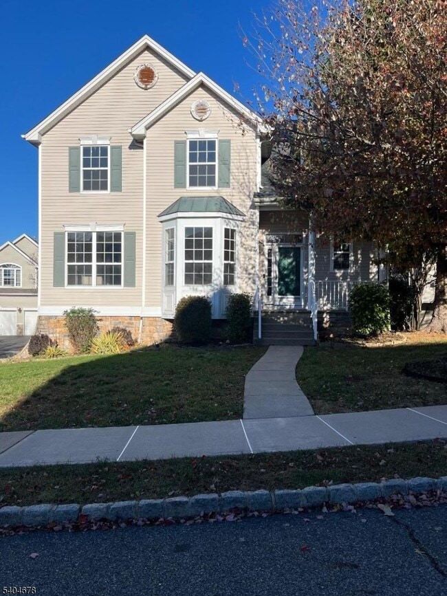 Building Photo - 196 Winding Hill Dr