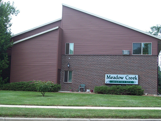 Building Photo - Meadow Creek Rental