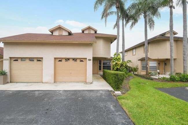 Photo - 1475 Lake Mango Way