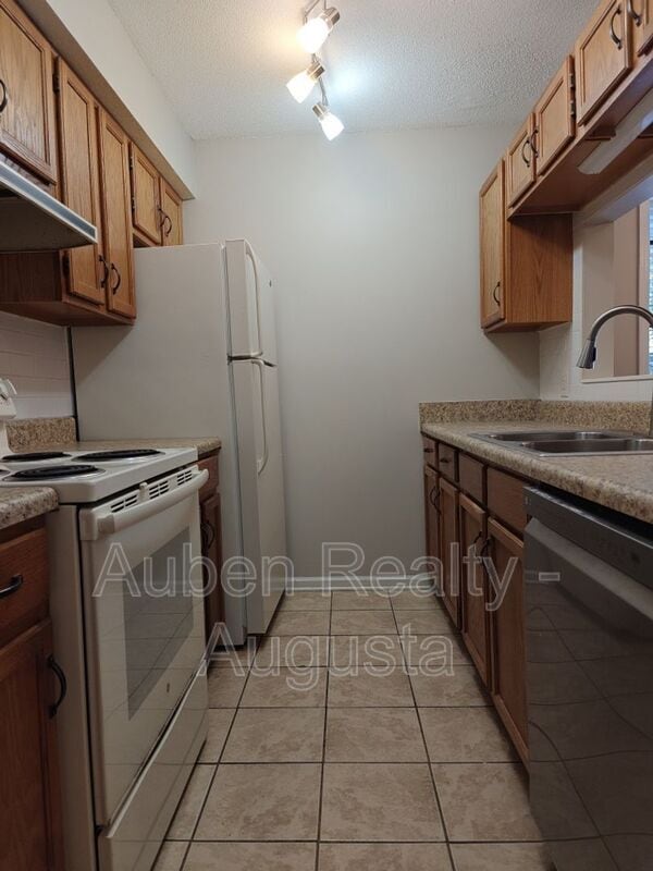 Photo - 208 W Buena Vista Ave