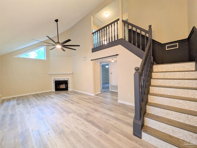 Photo - 7690 Old Hickory Dr