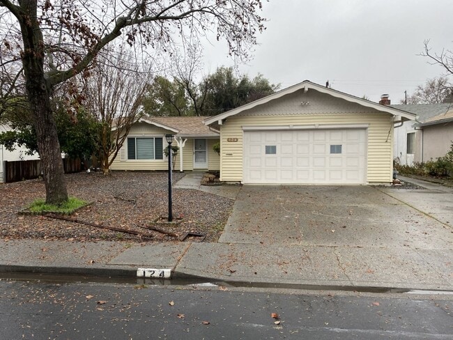 Photo - Lovely 2 Bedroom, 2 Bath Home
