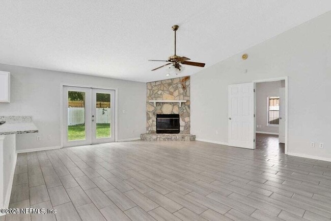 Photo - 7318 Amandas Crossing Dr S