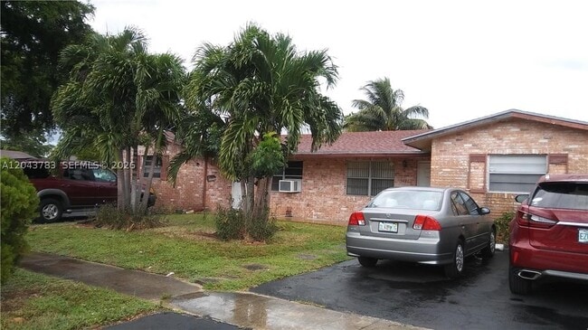 Photo - 5425 NW 16th St Unit 0