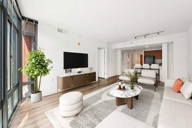 Photo - Seventy1Hundred Capitol Yards