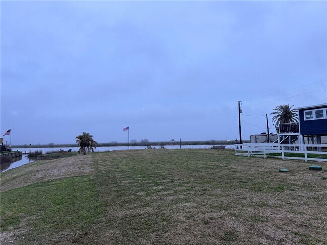 Photo - 5202 County Rd 469