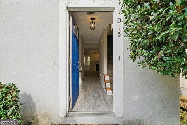 Photo - 1015 Plantation Way