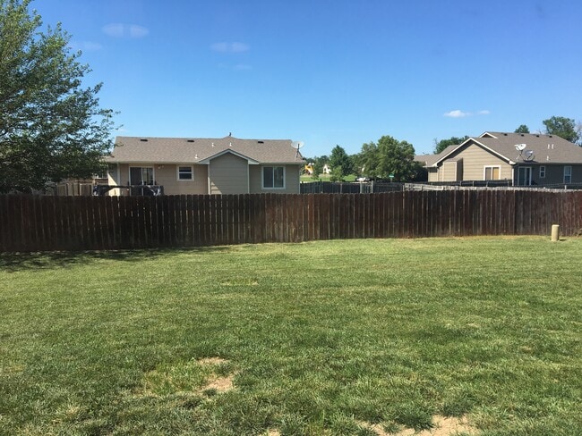 Photo - 2218 E Carriage Dr