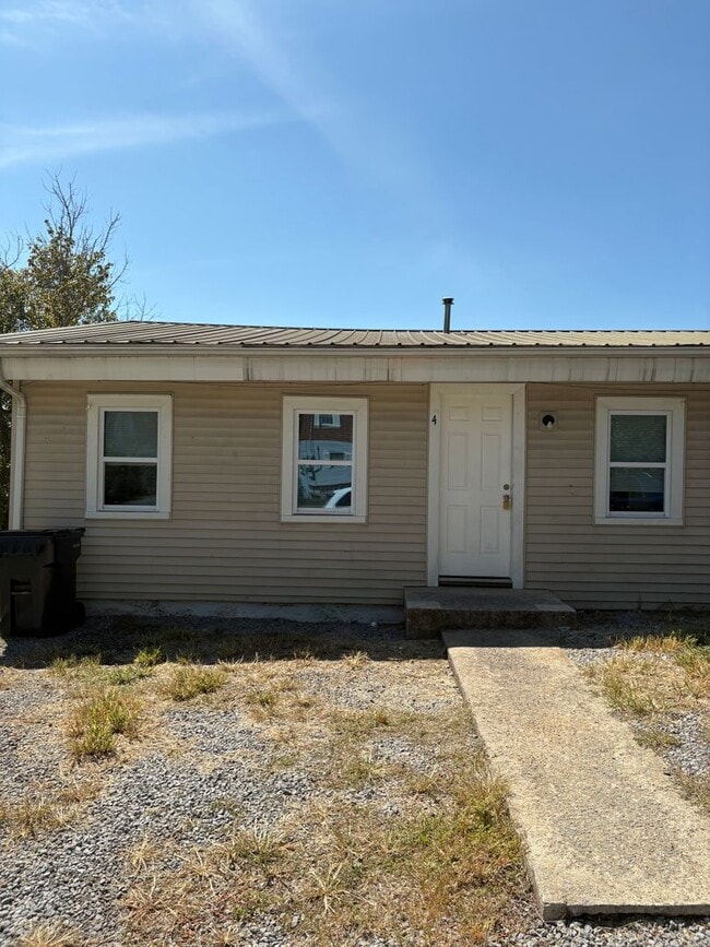 Building Photo - 101 Bens Way Unit 4