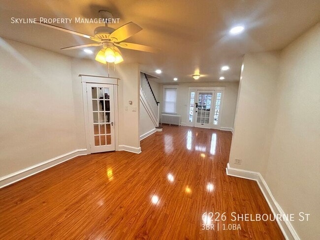 Photo - 6226 Shelbourne St