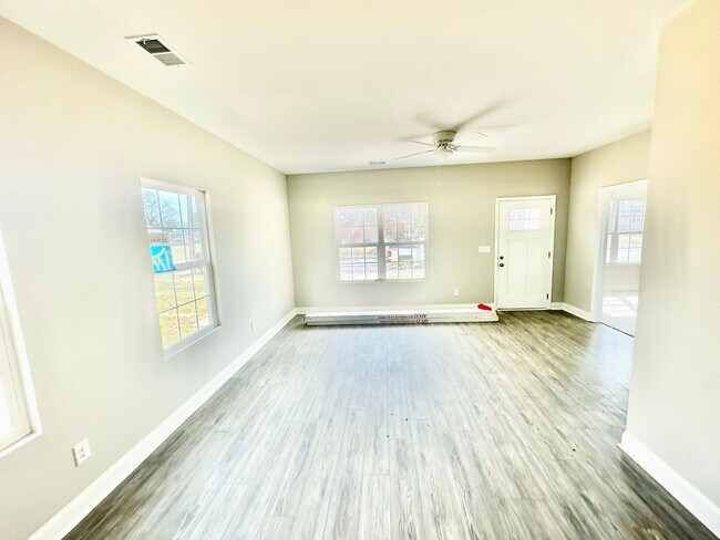 Photo - 416 S Confederate Ave