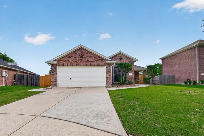 Photo - 23914 Glengate Dr