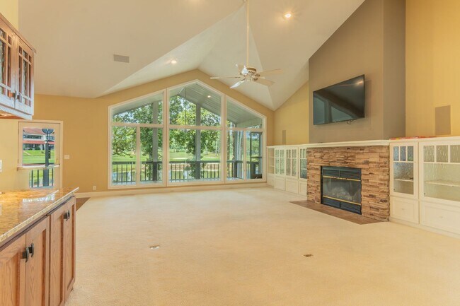 Photo - 10 Lindura Ln