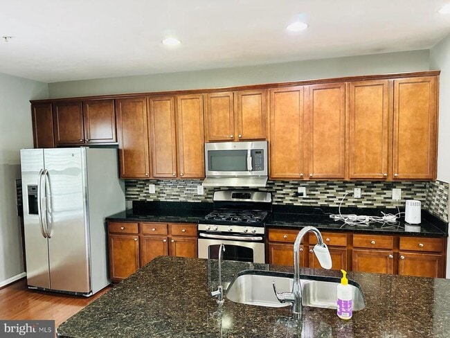 Photo - 6764 Green Mill Way