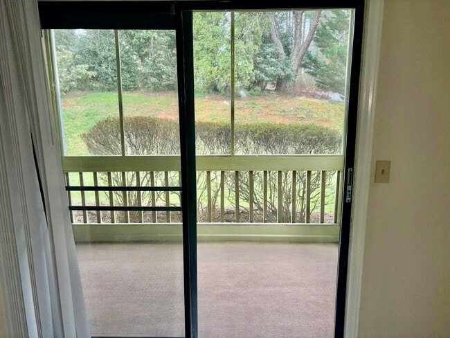 Photo - 110 Heywood Rd Unidad 11A