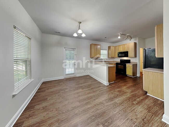 Photo - 12118 Edna Dr