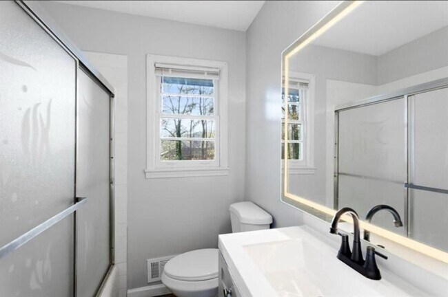 Photo - 4419 Richard Rd