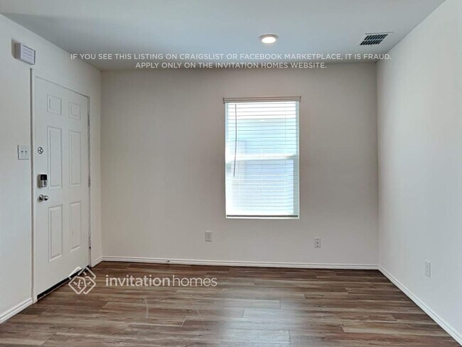 Photo - 121 Br Vlg Wy
