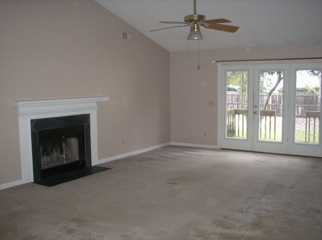 Photo - Lexington- Please call the Lexington Office to schedule tours: 803-359-0793