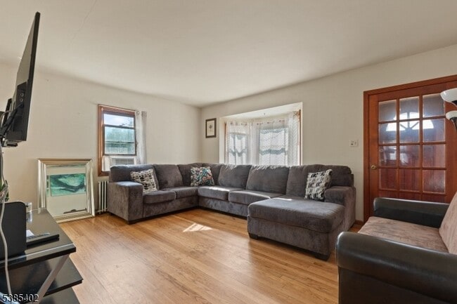 Photo - 27 Harrison Ave