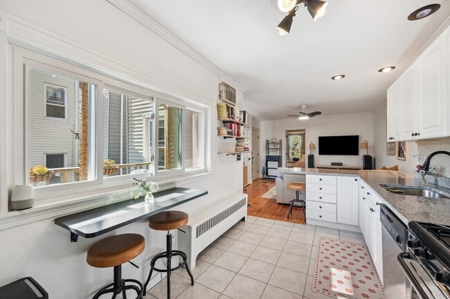 Photo - 93 Pearl St Unit 2