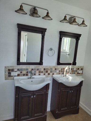 Building Photo - 404 S Juanita Ave