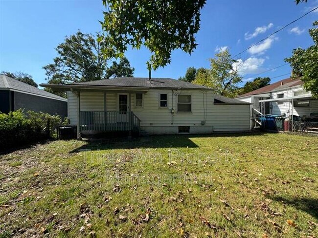 7417 Pleaseway Dr