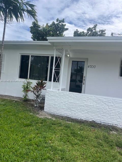 Building Photo - 4700 SW 7th St Rental