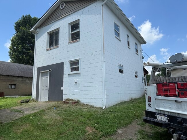 Photo - 1915 2nd St House