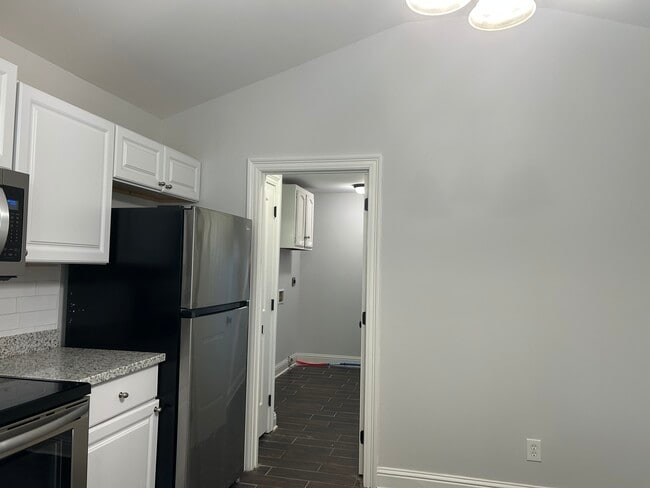 Photo - 193 Chevrolet St