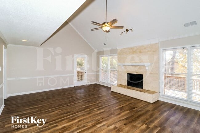 Photo - 3857 Oak Forest Dr