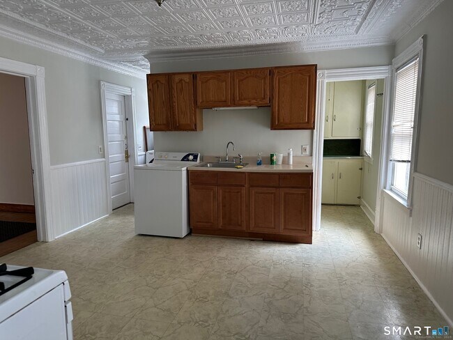 Photo - 88 Woodbine St Unit 2