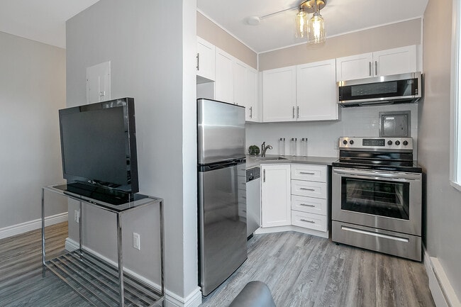Photo - 2 Bedroom with In suite Laundry Unit 207