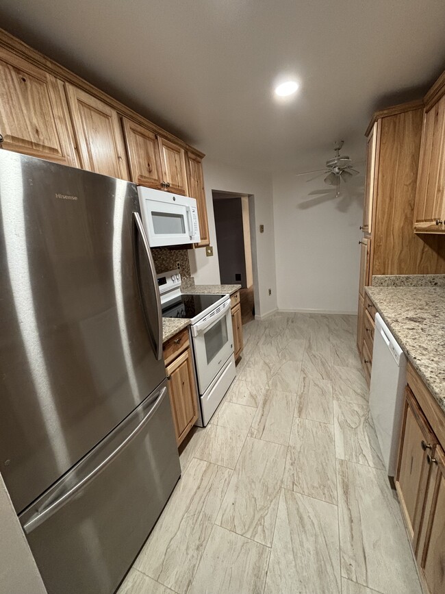 Photo - 179 Amberly Dr Unit D