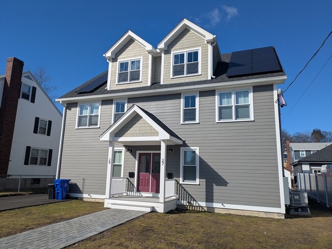 Building Photo - 27 Orange St Unit 1