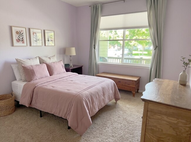 Photo - 635 Gooseberry Dr