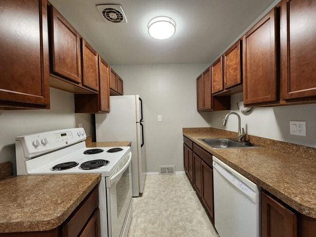Photo - Galpin Apartments