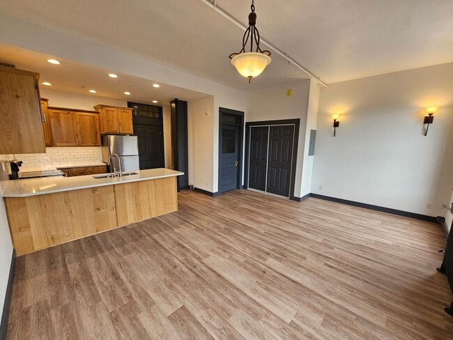 Photo - Genevieve Suites Unit 2B
