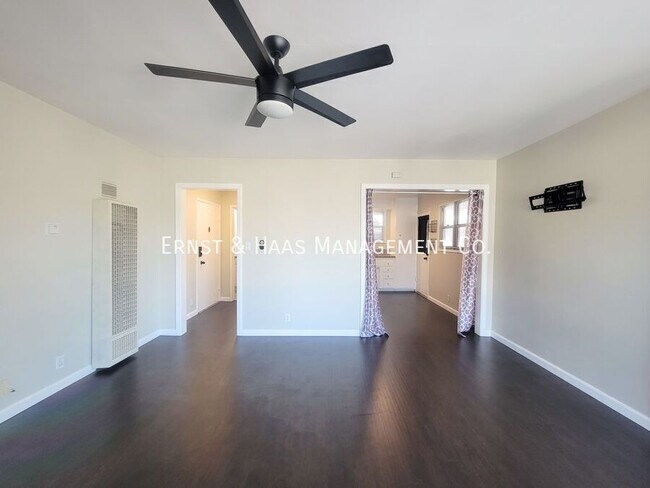 Photo - 735 Cedar Ave Unit #04