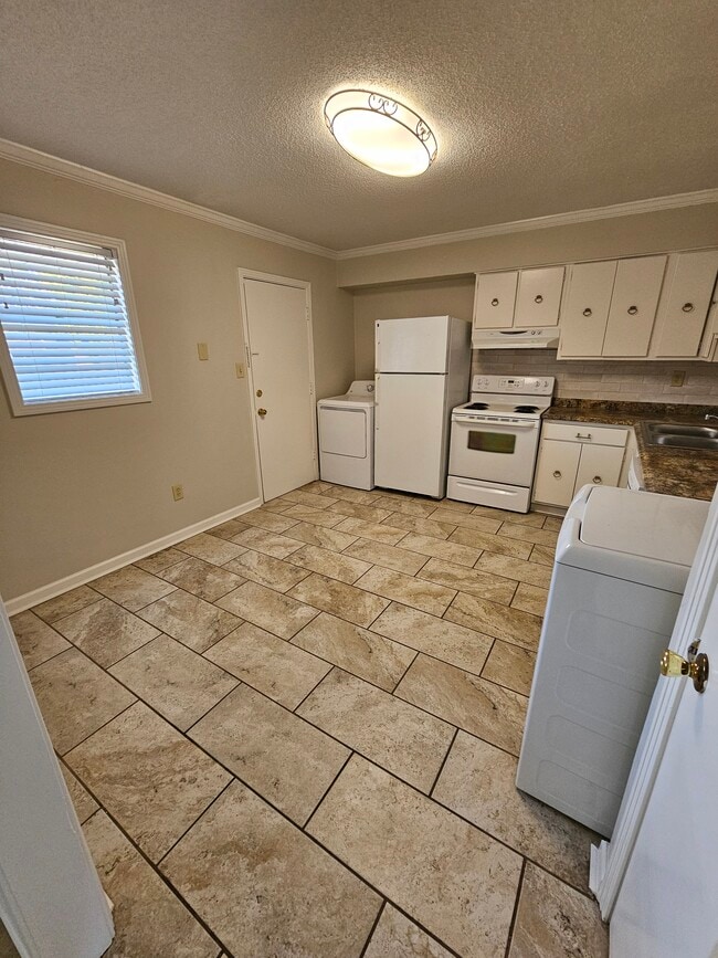 Photo - High Point Terrace Apartments