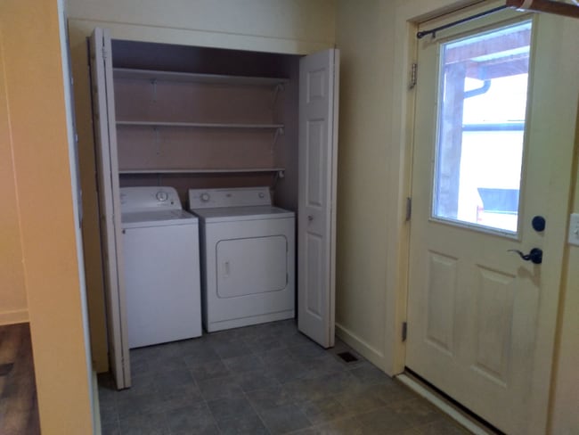 Photo - 39 Middle Way