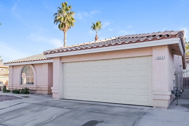 Photo - 1511 Plain Sight Ave