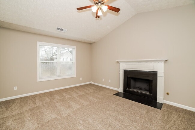 Photo - 1118 Marina Ln
