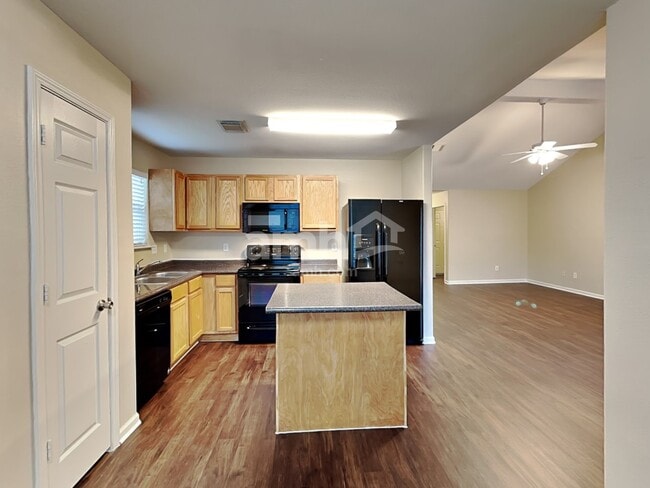 Photo - 4623 Trinity River Ct