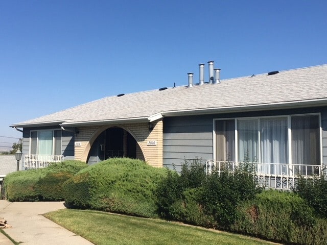 Building Photo - 2014 S 2600 E Unit 2014