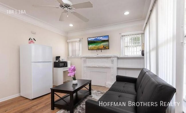Photo - 1163 W 38th St Condo Unit 1A