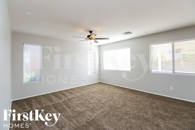Photo - 38240 N Sandy Dr