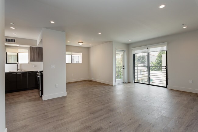 Photo - 1306 N Orange Drive, Los Angeles CA 90028