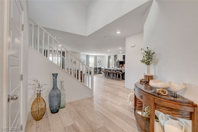 Photo - 7069 Range Valley St